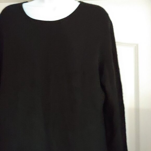 41 Hawthorne Women Black Cashmere Pullover  Quiet Luxury Minimalist  1X - Picture 2 of 8